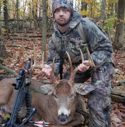Braggin' Board Photo: Bow Season Buck