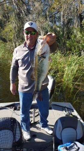 Braggin' Board Photo: Spawning Bass