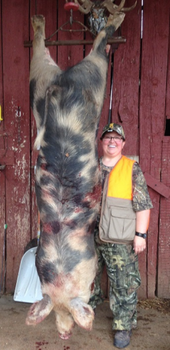 Braggin' Board Photo: 2015 hog hanging