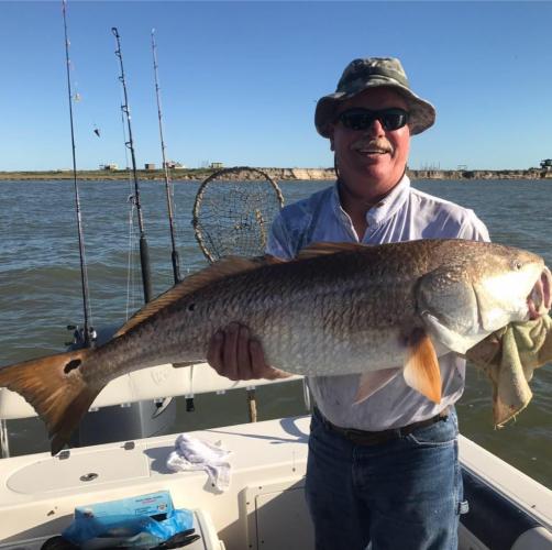 Braggin' Board Photo: 40  Bull Red Fish