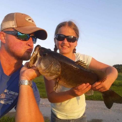 Braggin' Board Photo: fishing Bass Pro contest