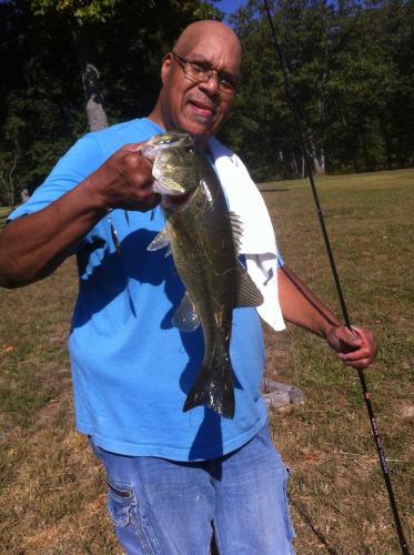 Braggin' Board Photo: Nice Size Bass