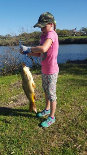 Braggin' Board Photo: Big Fish, Little Girl