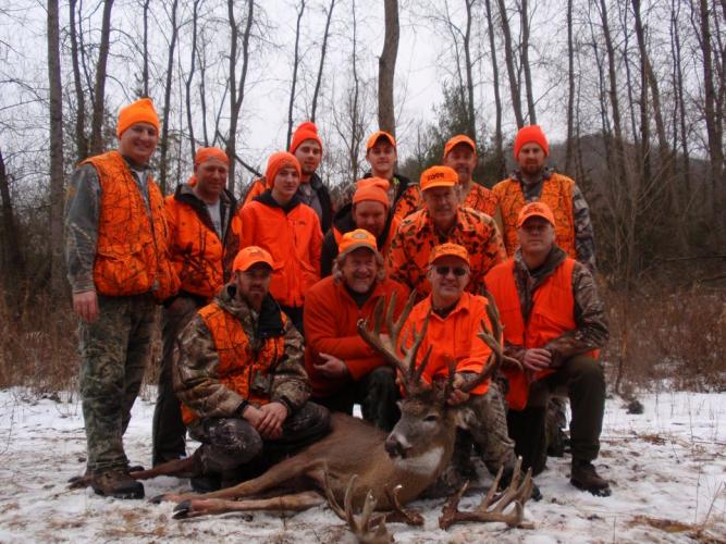 Braggin' Board Photo: 2014 Hunt & Stan's Buck