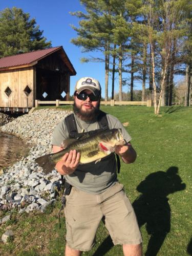 Braggin' Board Photo: Bass Fishing