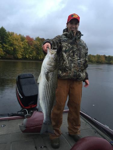 Braggin' Board Photo: Fall fishing for bass