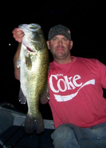 8lb Bass Braggin' Board Photo: 8lb Bass