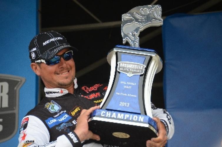 Christie Takes Win at Bull Shoals Braggin' Board Photo: Christie Takes Win at Bull Shoals
