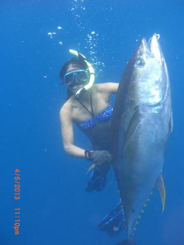 Michelle Shoots a Bigger Tuna Braggin' Board Photo: Michelle Shoots a Bigger Tuna