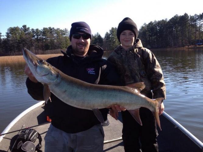 Late Fall Muskie Braggin' Board Photo: Late Fall Muskie