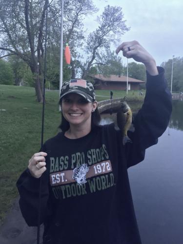 Braggin' Board Photo: red breast sunny