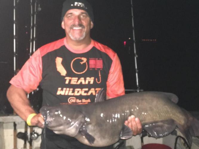 Braggin' Board Photo: 26.72lbs Cat from Clearlake Ca...