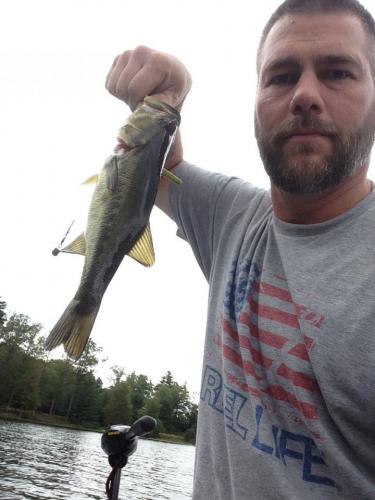 Braggin' Board Photo: Bass Selfie
