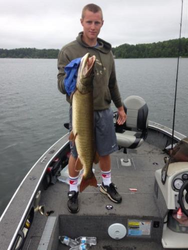 Braggin' Board Photo: Nice fat Muskie