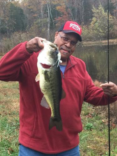 Braggin' Board Photo: FALL "Hawg" 9.5 lb