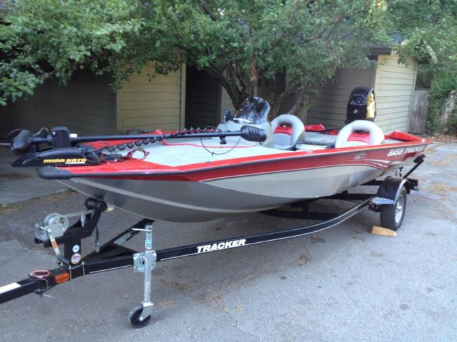 Bass boat (our water taxi) Braggin' Board Photo: Bass boat (our water taxi)