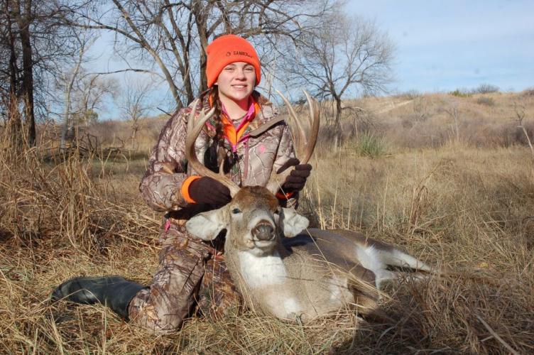 Braggin' Board Photo: Rylee s 2016 Buck