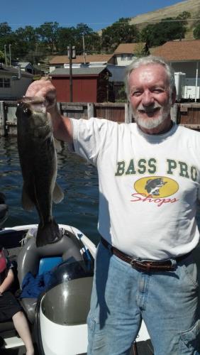 A good day bass fishing Braggin' Board Photo: A good day bass fishing