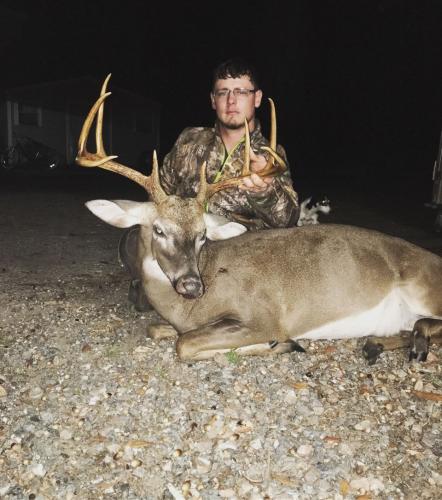Braggin' Board Photo: Good Size Whitetail