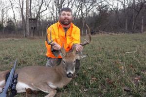 Braggin' Board Photo: 10 point Missouri Buck