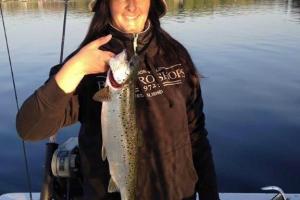 Braggin' Board Photo: Kelly M, Salmon 21" 2.82 lbs
