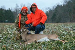 Braggin' Board Photo: Muzzleloader Hunt: Grant & His Dad