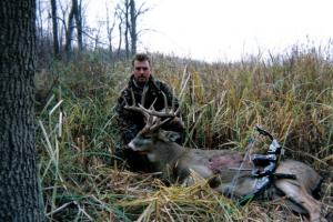 Braggin' Board Photo: Buck by Bow