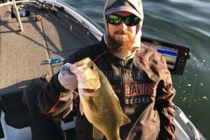 Braggin' Board Photo: Bass Fishing