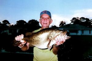 Braggin' Board Photo: 14 lb. 11 oz. 28 inch