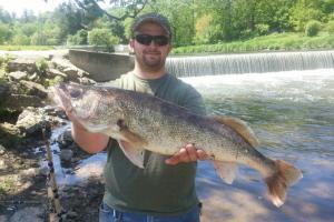 Braggin' Board Photo: 30.5 inch walleye