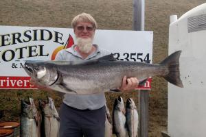 Braggin' Board Photo: 23.5 lb Salmon
