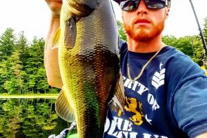 Braggin' Board Photo: Kayak Bass Fishing