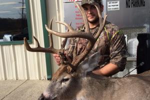 Braggin' Board Photo: Bowhunting Buck