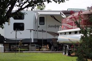 Braggin' Board Photo: Camping with my SunTracker Pontoon