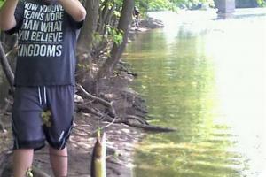 Braggin' Board Photo: River Fishing