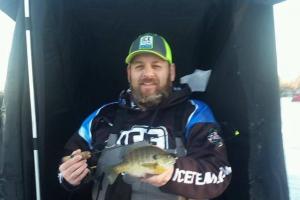 Braggin' Board Photo: Ice Fishing