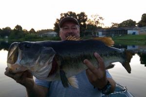 Braggin' Board Photo: Lunker Bass