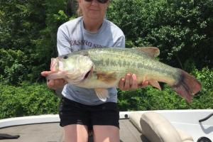 Braggin' Board Photo: Nice Largemouth - Table Rock Lake