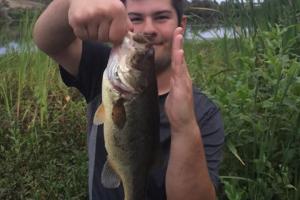 Braggin' Board Photo: Bass Fishing Largemouth