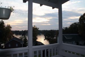 Braggin' Board Photo: View of the Lake