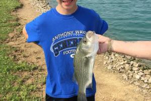 Braggin' Board Photo: 18 inch  bass at the South Pond