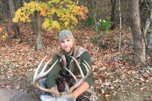 Braggin' Board Photo: 8 point buck