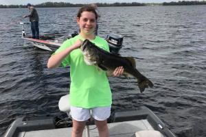 Braggin' Board Photo: 10 lb 10 oz Bass