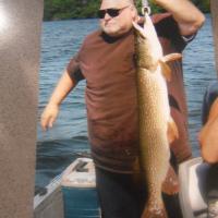 Brian / 39 1/2" 17 Lb Pike released
