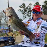 Mark Rose Leads on Day Two: FLW Tour Event