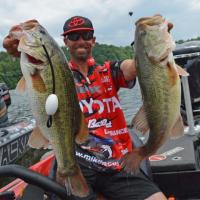 Iaconelli Leads Day One 2014 BASSfest