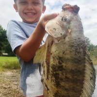WORLD RECORD TILAPIA CAUGHT BY 4 YEAR OLD!