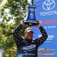 Chris Lane Wins Bass Master Elite Plano Championship Chase on Lake St. Clair