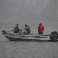 Late Fall Rainy River Walleye Fishing