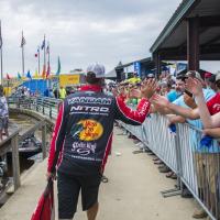 High Fives From KVD